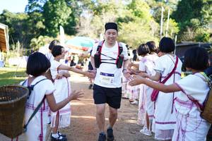 BIB: 3080
                            <button type="button" onclick="openModal(19032243)" class="btn btn-primary btn-sm float-right btn-popup" data-toggle="modal" data-target=".modal-high-quality">
                        <i class="fas fa-shopping-cart"></i> Add to Cart
                    </button>
                                            <button type="button" onclick="isThisMe(19032243, true)" class="btn btn-success btn-sm float-right btn-popup btn-isme hidden" data-toggle="tooltip" data-placement="bottom" title="นี่คือรูปของคุณใช่ไหม คลิกที่นี่เพื่อเอาเข้าอัลบั้ม">
                        <i class="fas fa-plus"></i> Add to album
                    </button>
                    <button type="button" onclick="isThisMe(19032243, false)" class="btn btn-warning btn-sm float-right btn-popup btn-isnotme hidden">
                        <i class="fas fa-ban"></i> Remove from album
                    </button>